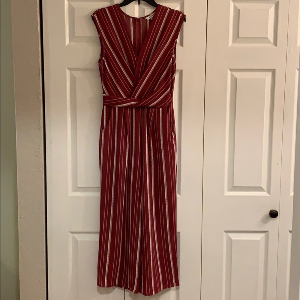 Pants suit